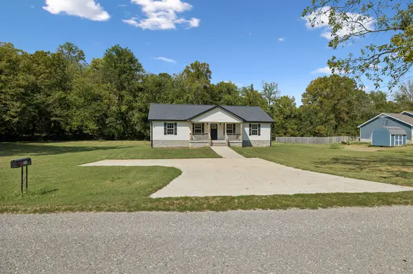 274 Plunkett Creek Rd, Gordonsville, TN 38563