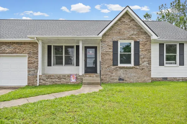1788 Cherry Point Ct, Clarksville, TN 37042
