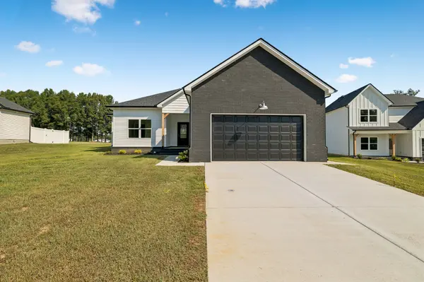 194 Vickers Rd, Smithville, TN 37166