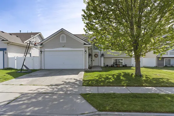 9008 N Oak St, Spokane, WA 99208