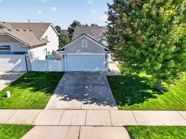 9008 N Oak St, Spokane, WA 99208