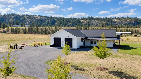39182 Orchard Rd, Davenport, WA 99122