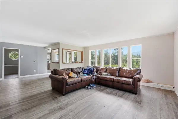 8531 Fertile Valley Rd, Newport, WA 99156
