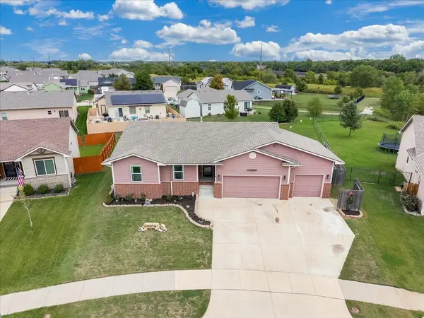 744 N Wakefield, Valley Center, KS 67147
