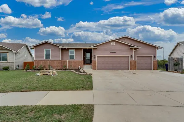 744 N Wakefield, Valley Center, KS 67147