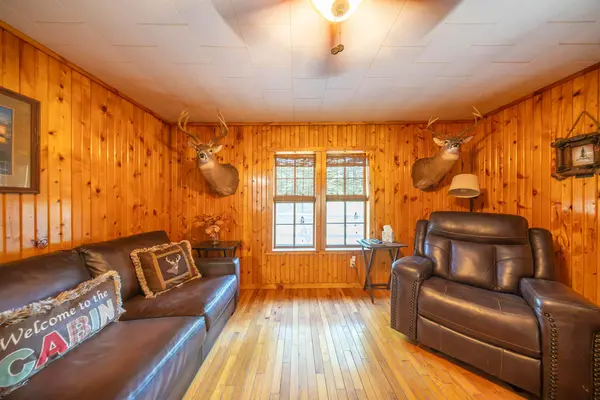 190 Wattle TRL, Drury, MO 65638