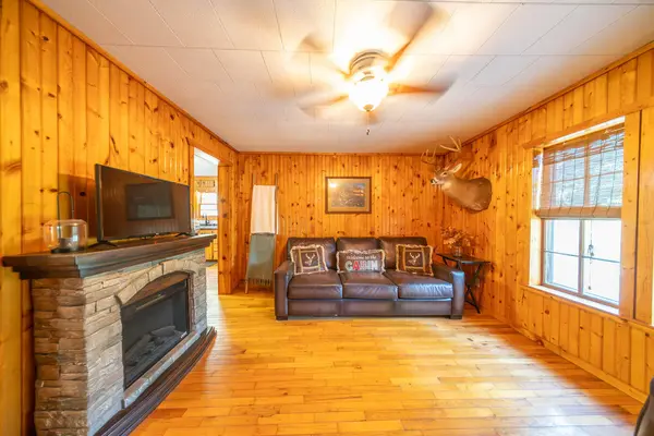 190 Wattle TRL, Drury, MO 65638