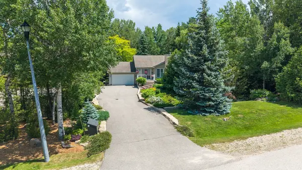 131 Aspen WAY, Blue Mountains, ON L9Y 0S7