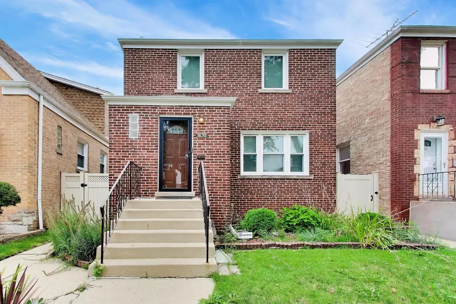 1630 Clarence AVE, Berwyn, IL 60402