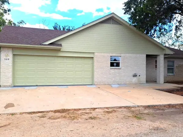 109 Davis DR, Thorndale, TX 76577