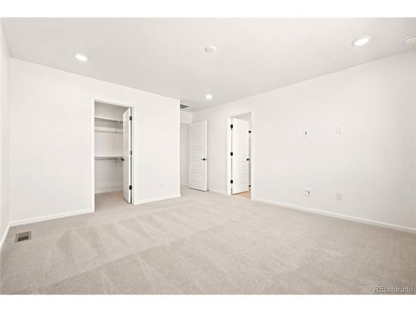 28731 E 5th, Watkins, CO 80137