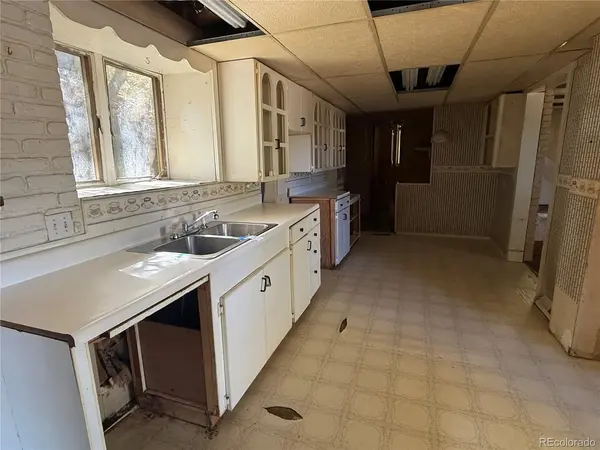 604 Park, Hot Sulphur Springs, CO 80451