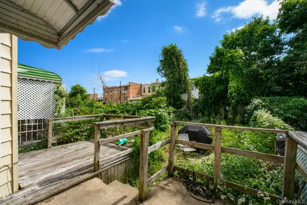 57 Bay 13th ST, Brooklyn, NY 11214