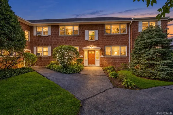 121 N Broadway #22K, White Plains, NY 10603