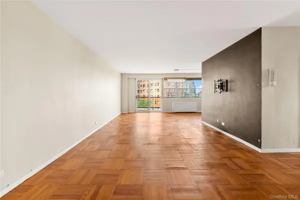 102-10 66 RD #8D, Forest Hills, NY 11375