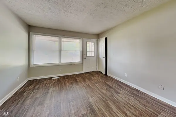940 Beacon LN, Cicero, IN 46034