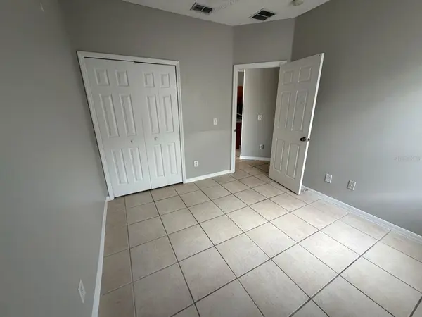 320 GRAYSTONE BLVD, Davenport, FL 33837
