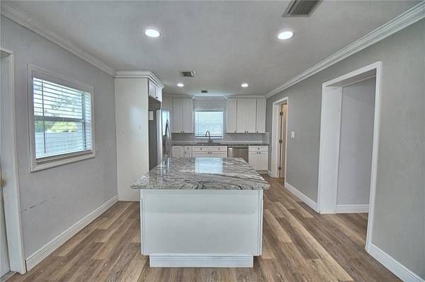 201 LAKE DALE DR, Auburndale, FL, 33823 photo 10