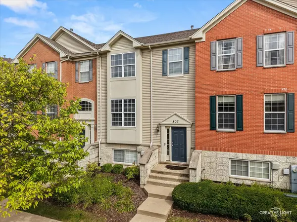803 Brodhead DR, Aurora, IL 60504