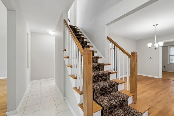 6118 N Kimball AVE, Chicago, IL 60659