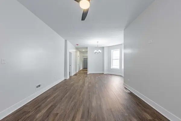 6527 S Marshfield AVE #2, Chicago, IL 60636