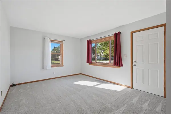 124 W 6th ST, New Richmond, WI 54017