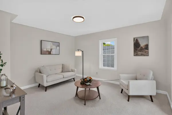 3667 W Broadway AVE, Robbinsdale, MN 55422