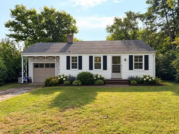 2826 Columbine Pl #E, Nashville, TN 37204