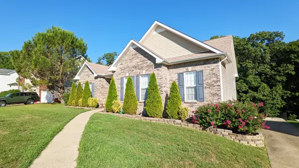 3317 Sunny Slope Dr, Clarksville, TN 37043