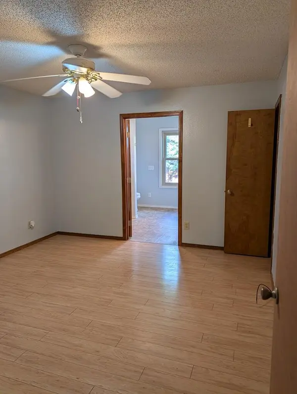 1012 N Walleye ST, Nixa, MO 65714