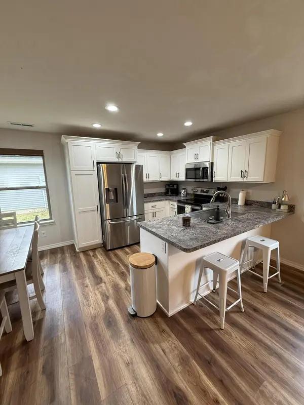 513 Mark ST, Billings, MO 65610