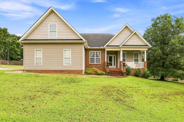 608 Mandeville DR, Boiling Springs, SC 29316