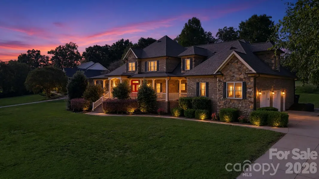 1163 Willow Creek DR, Newton, NC 28658