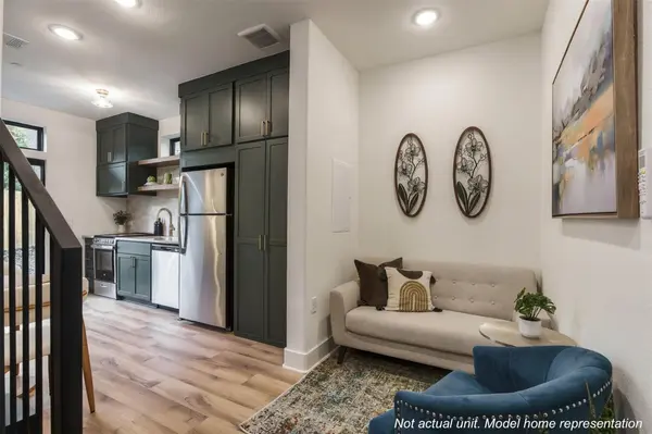 605 E 55th ST #4, Austin, TX 78751