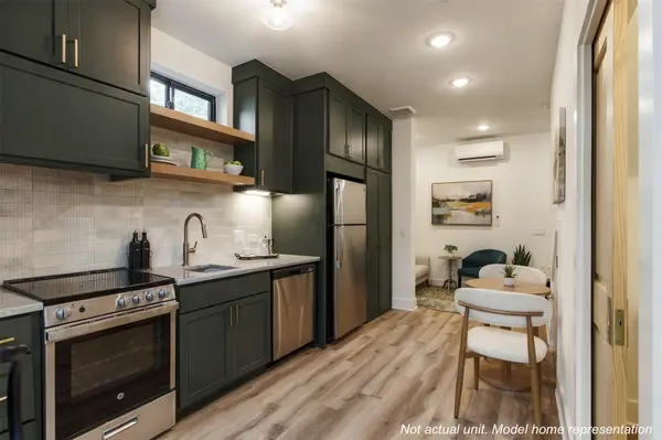 605 E 55th ST #4, Austin, TX 78751