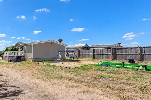 367 Margarita DR, Dale, TX 78616