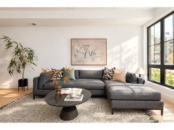 800 Dahlia, Denver, CO 80220