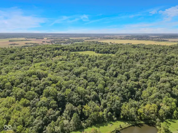 1 Skyway, Martinsville, IN 46151