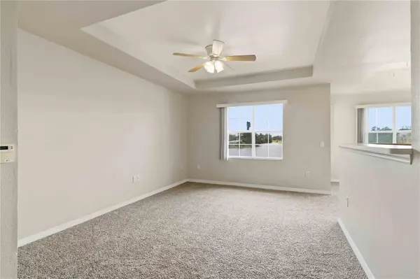 1020 VILLAGIO CIR #205, Sarasota, FL 34237