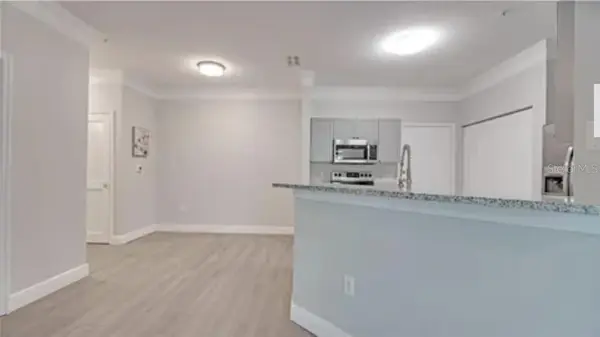 8824 VILLA VIEW CIR #108, Orlando, FL 32821