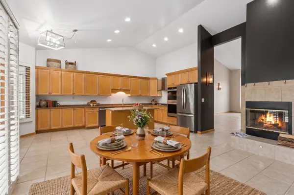 5104 Commonwealth AVE, Western Springs, IL 60558