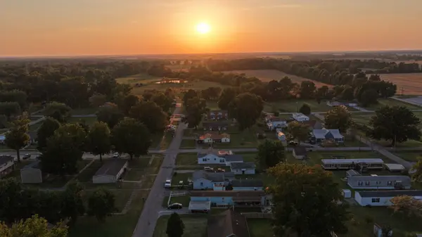 401 N Mary ST, Sesser, IL 62884