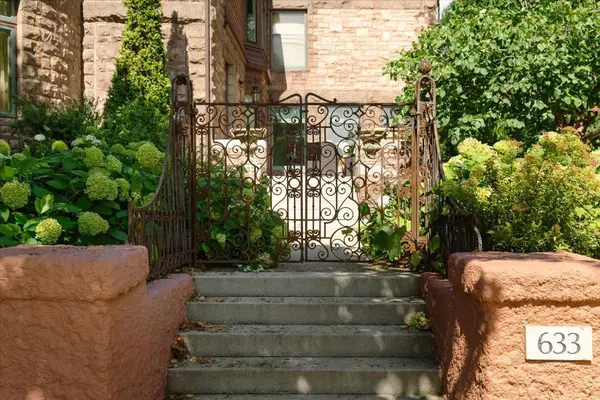 633 Fairmount AVE, Saint Paul, MN 55105