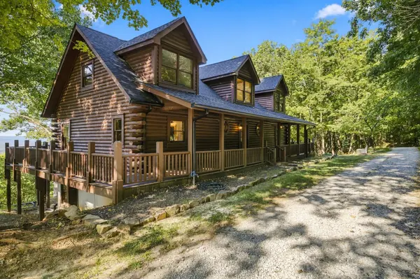 256 Vista Vue Trl, Pelham, TN 37366