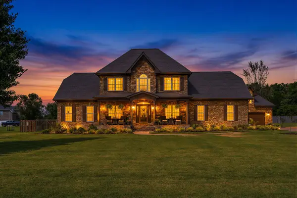 728 Furman Dr, Murfreesboro, TN 37129