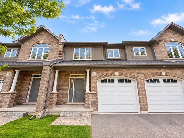 350 OLOANE AVE #13, Stratford, ON N5A 0J2