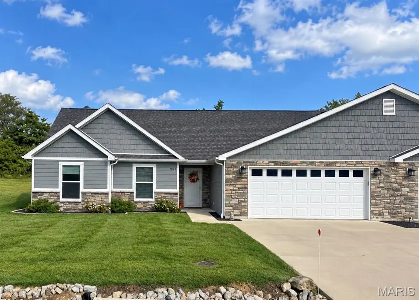 1041 Ivy Lane, Fredericktown, MO 63645