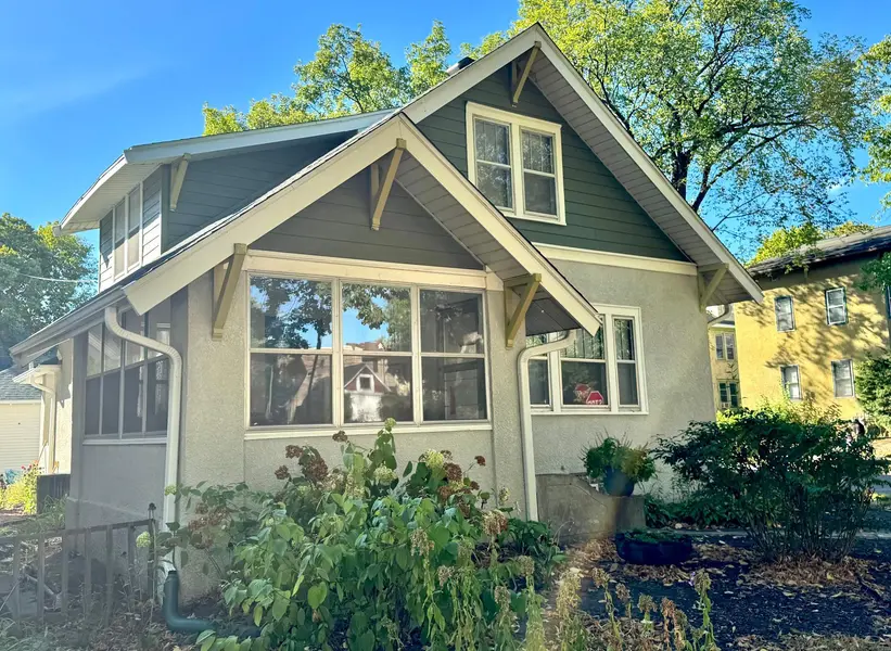 3300 15th AVE S, Minneapolis, MN 55407