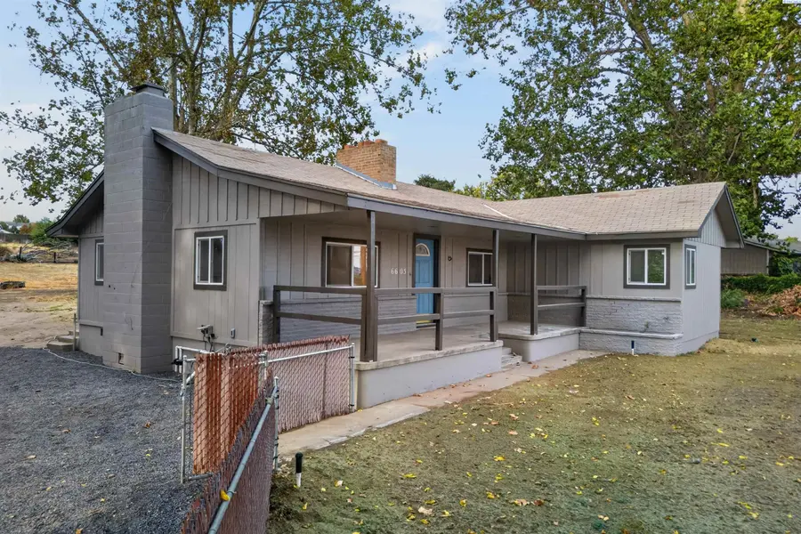 6605 Argent Rd, Pasco, WA 99301