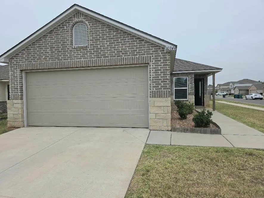 10344 NW 19th ST, Oklahoma City, OK 73127